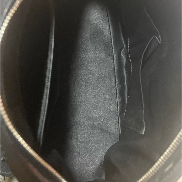 Yves Saint Laurent Muse Leather Handbag - Picture 11 of 12